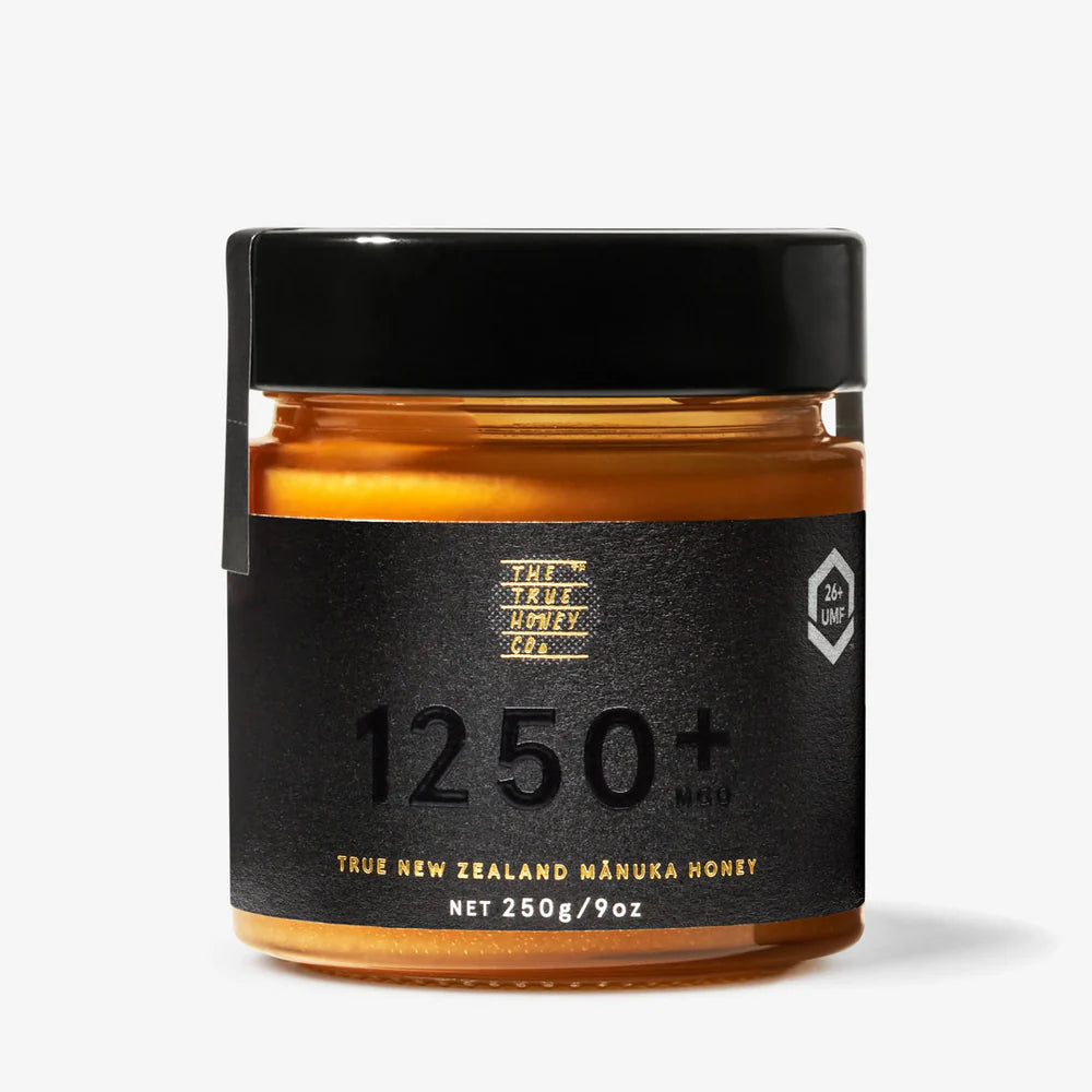 Glas med luksus honning fra New Zealandske The True Honey co. 1250 +